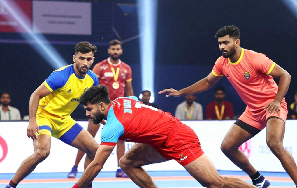 चार एशियाई खेल स्वर्ण, शून्य फ्रेंचाइजी: महिला कबड्डी का बंद पड़ा श्रम-बाज़ार